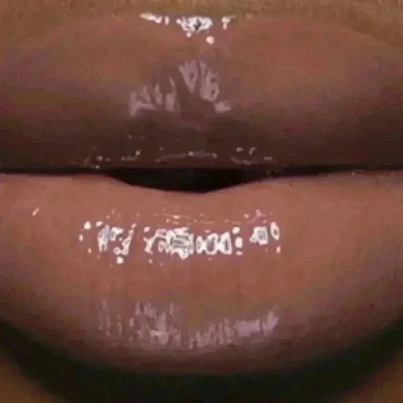 Vegan 🌱 Butter Lip Gloss ( Cruelty free ) - Picture 15 of 16